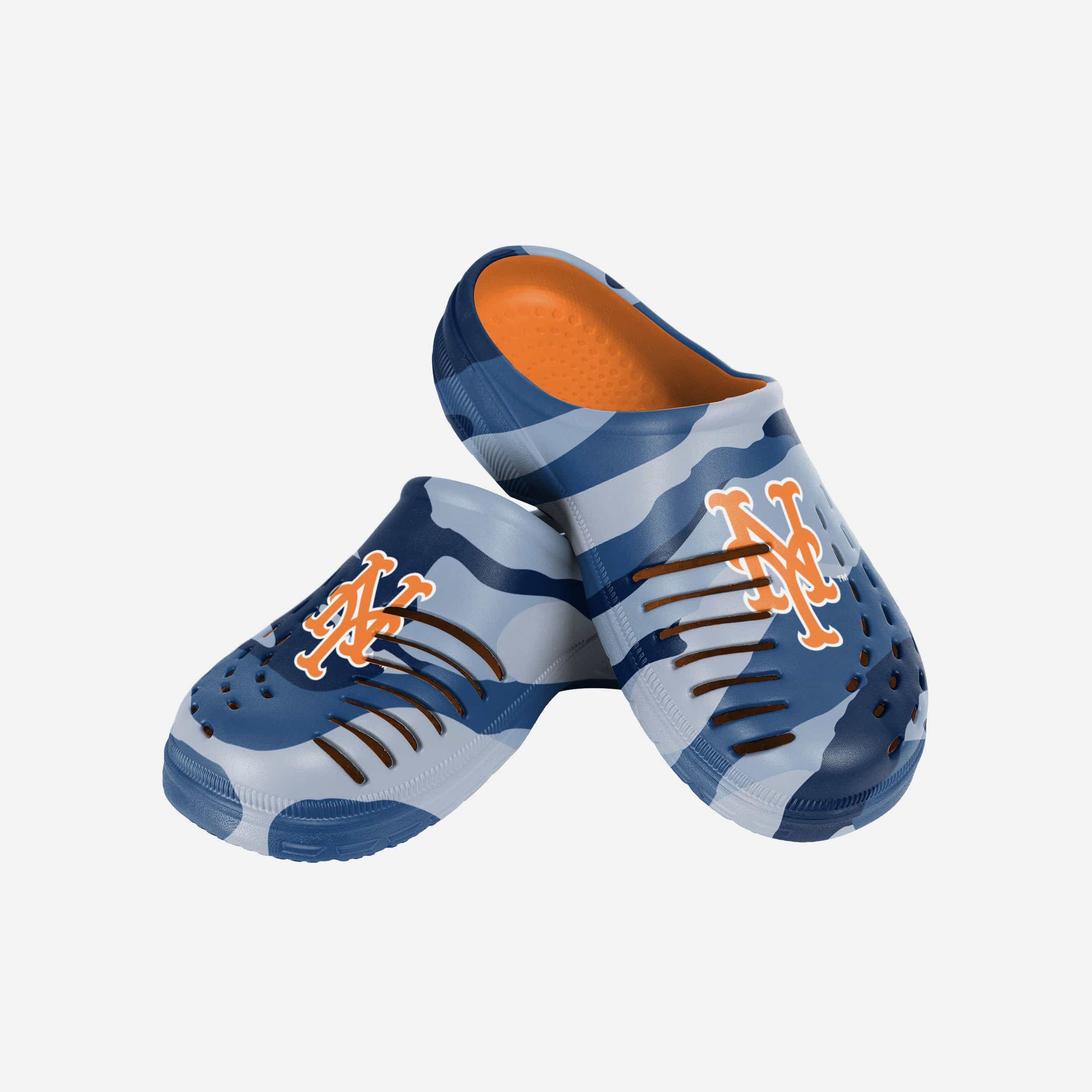 New York Mets Tonal Camo Clog 3 New York Mets Tonal Camo Clog
