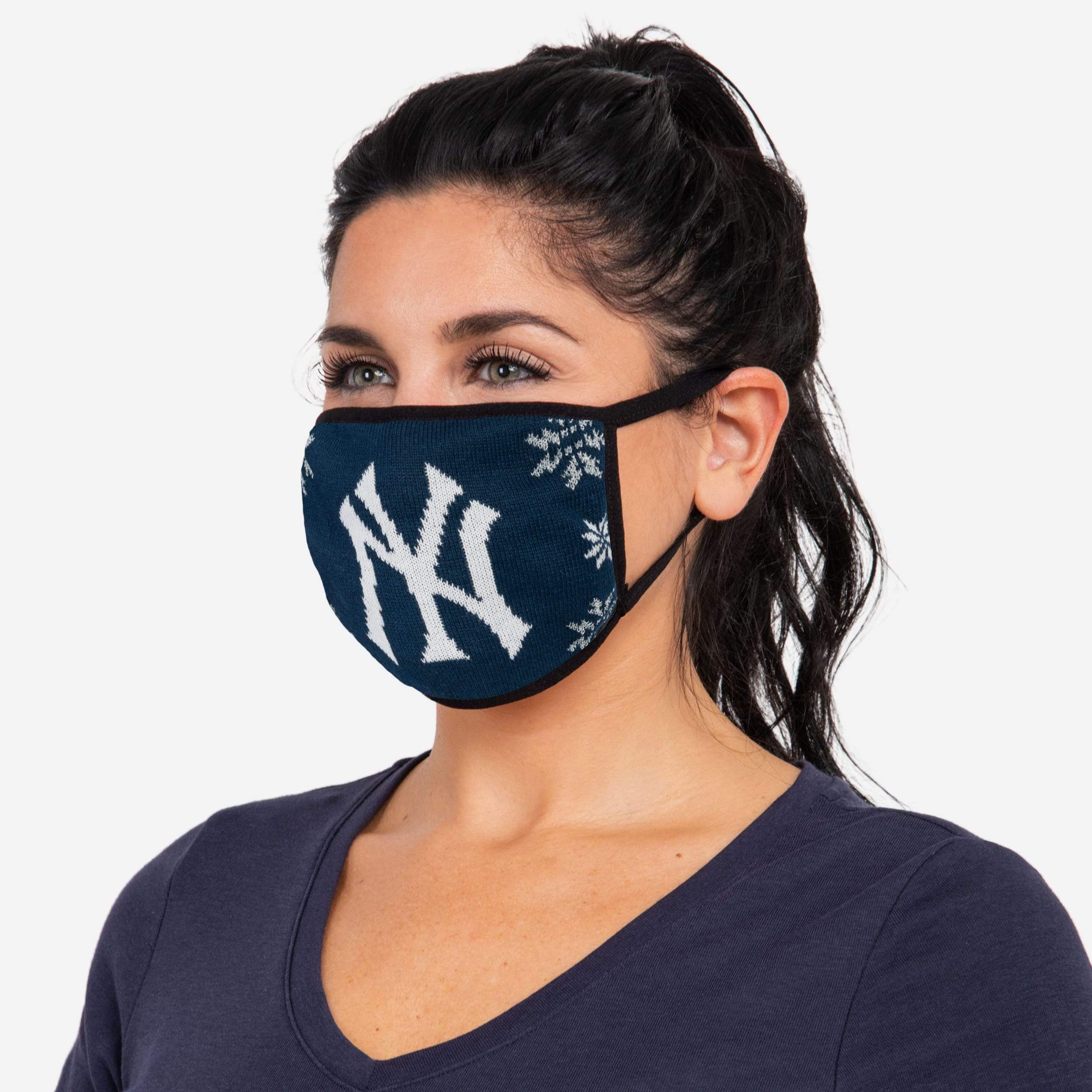 New York Yankees Womens Knit 2 Pack Face Cover 3 New York Yankees Womens Knit 2 Pack Face Cover