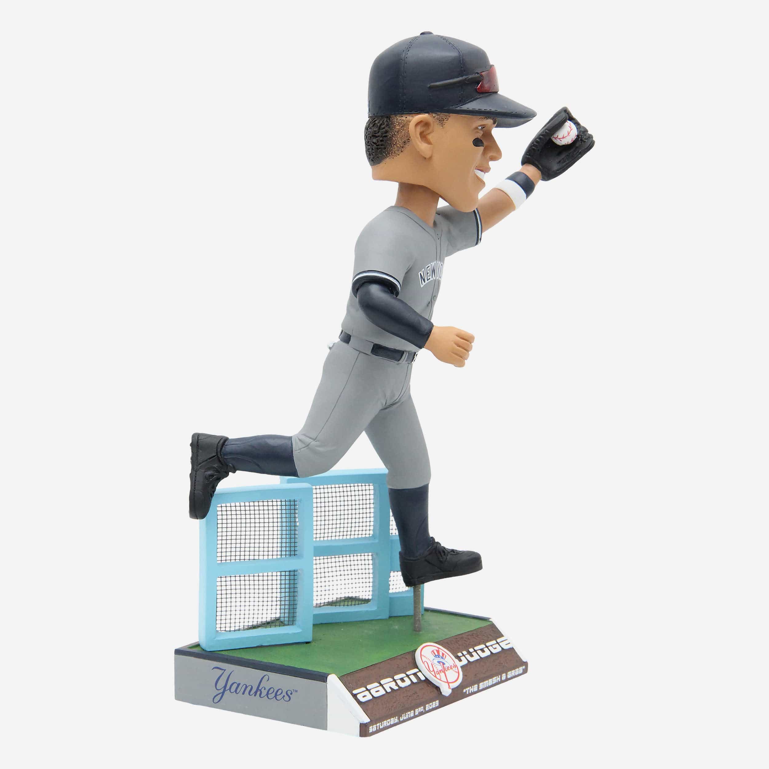 Aaron Judge New York Yankees Wall Busting Catch Bobblehead 4 Aaron Judge New York Yankees Wall Busting Catch Bobblehead