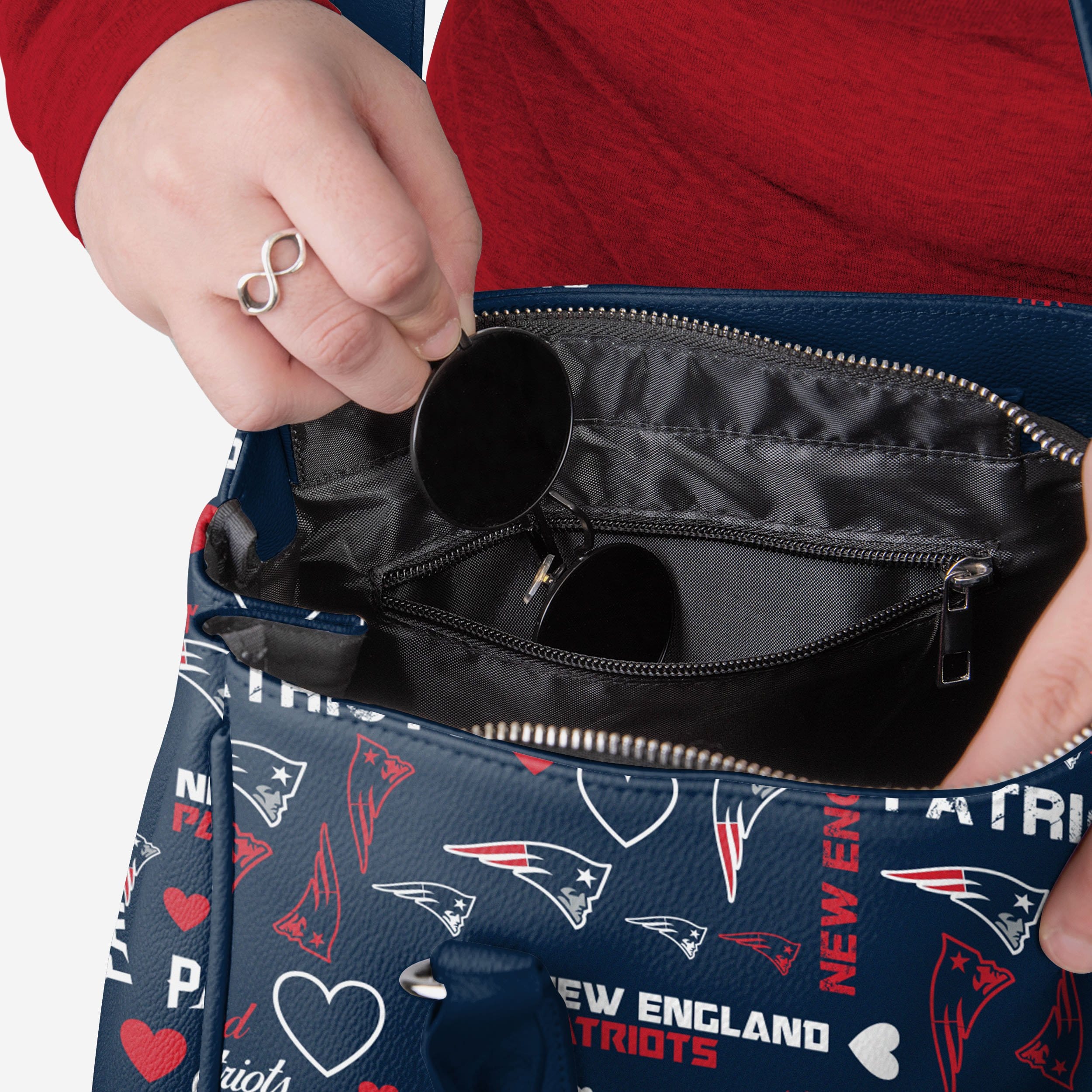New England Patriots Logo Love Purse 3 New England Patriots Logo Love Purse