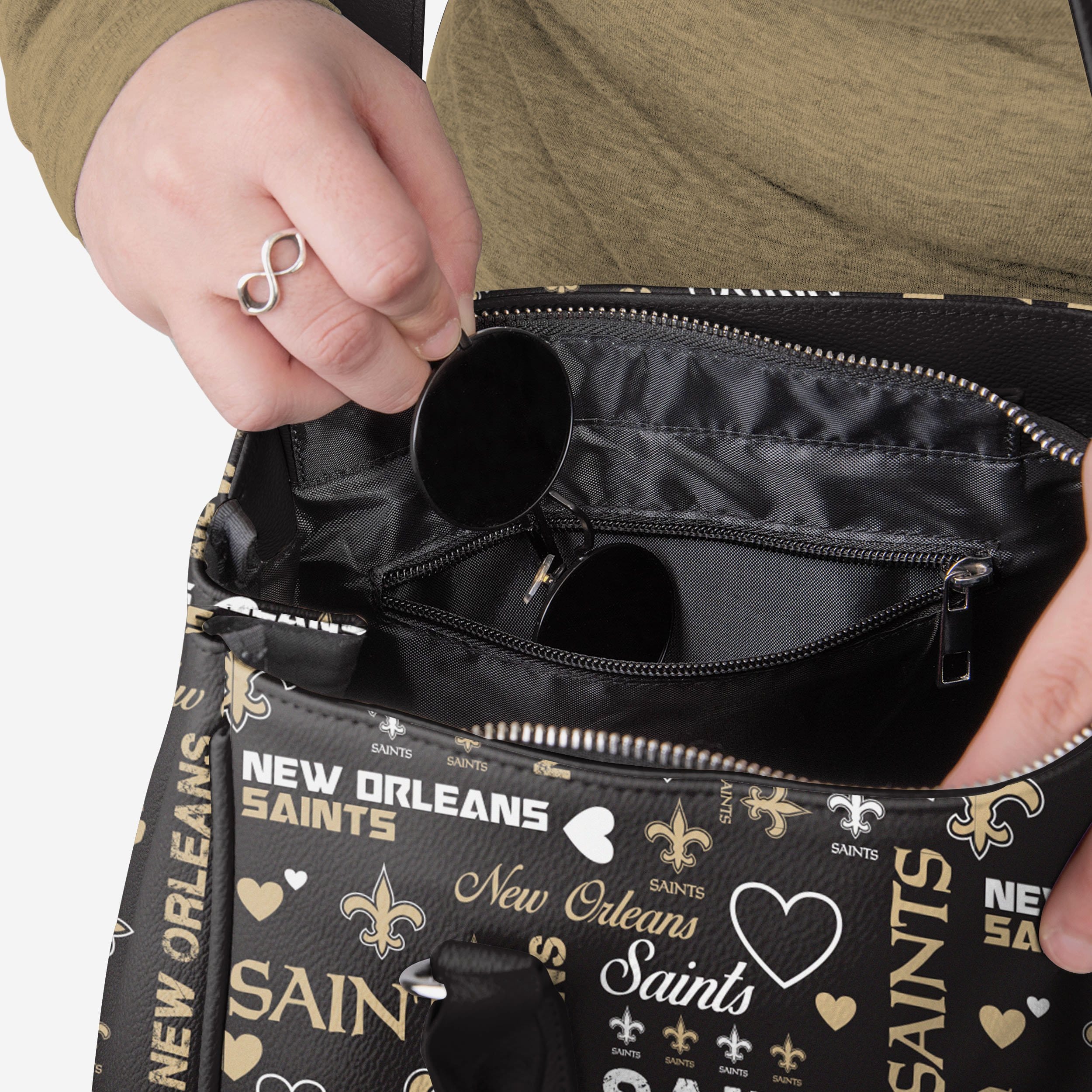 New Orleans Saints Logo Love Purse 3 New Orleans Saints Logo Love Purse