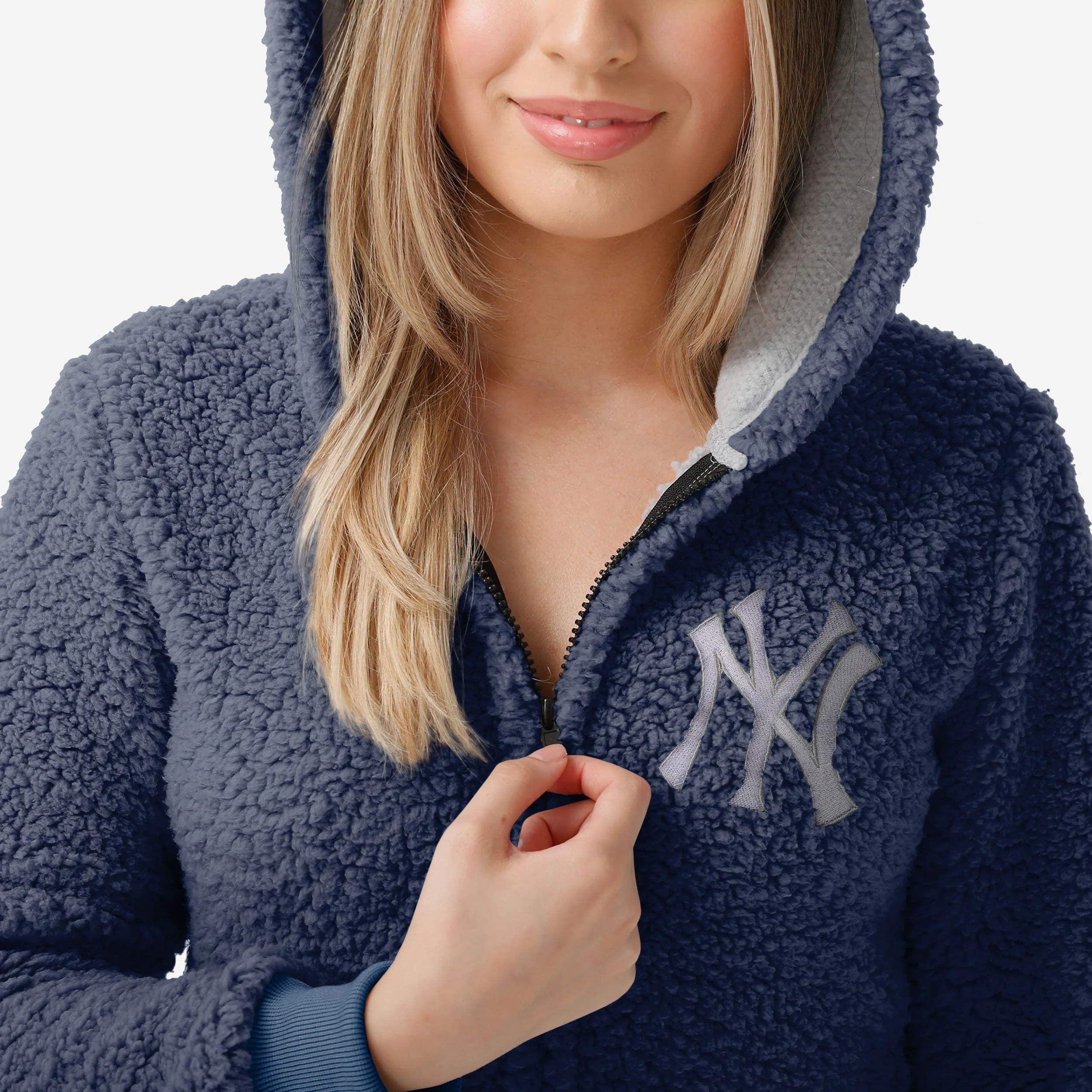 New York Yankees Womens Sherpa One Piece Pajamas 3 New York Yankees Womens Sherpa One Piece Pajamas