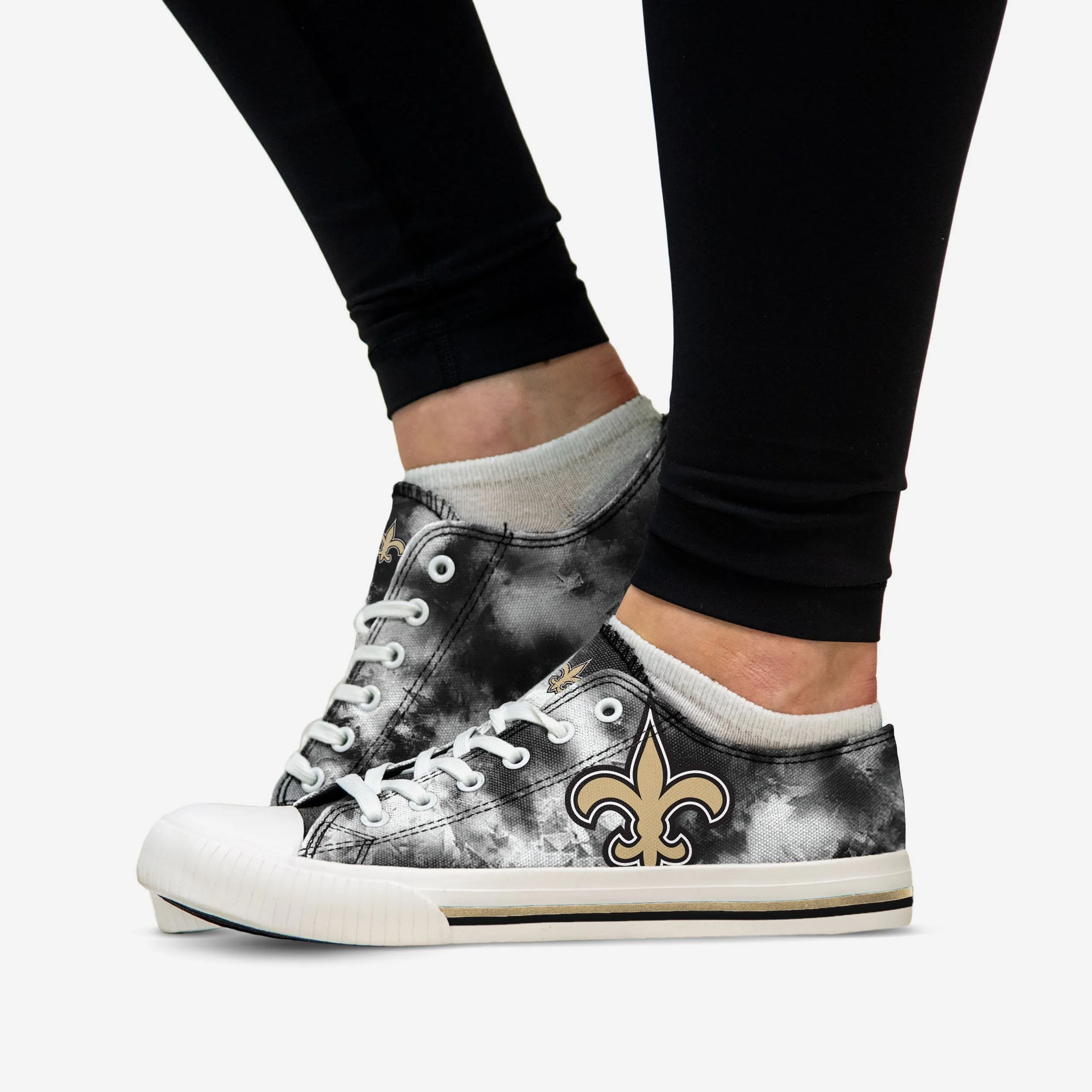 New Orleans Saints Womens Low Top Tie-Dye Canvas Shoe 4 New Orleans Saints Womens Low Top Tie-Dye Canvas Shoe