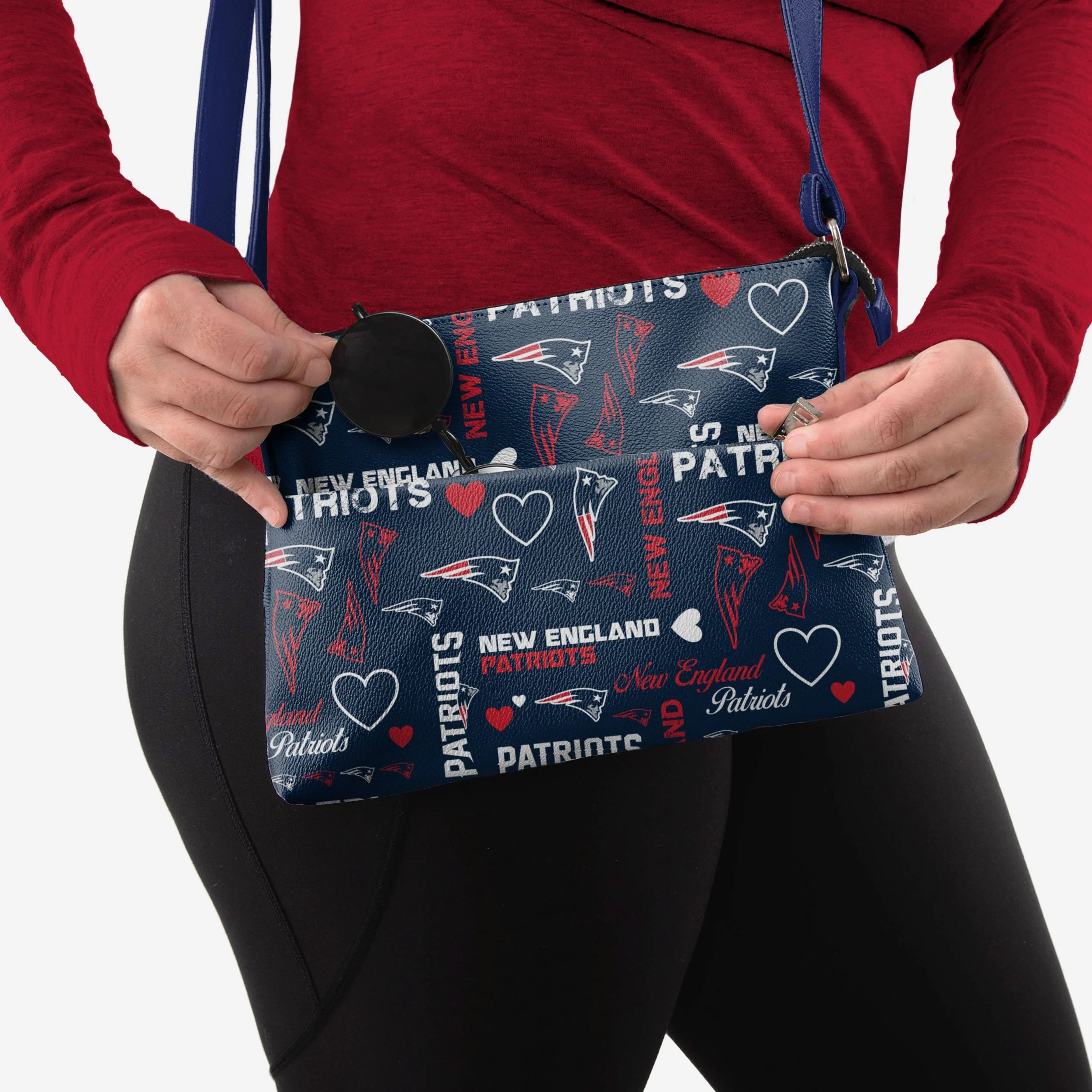 New England Patriots Logo Love Crossbody Purse 3 New England Patriots Logo Love Crossbody Purse