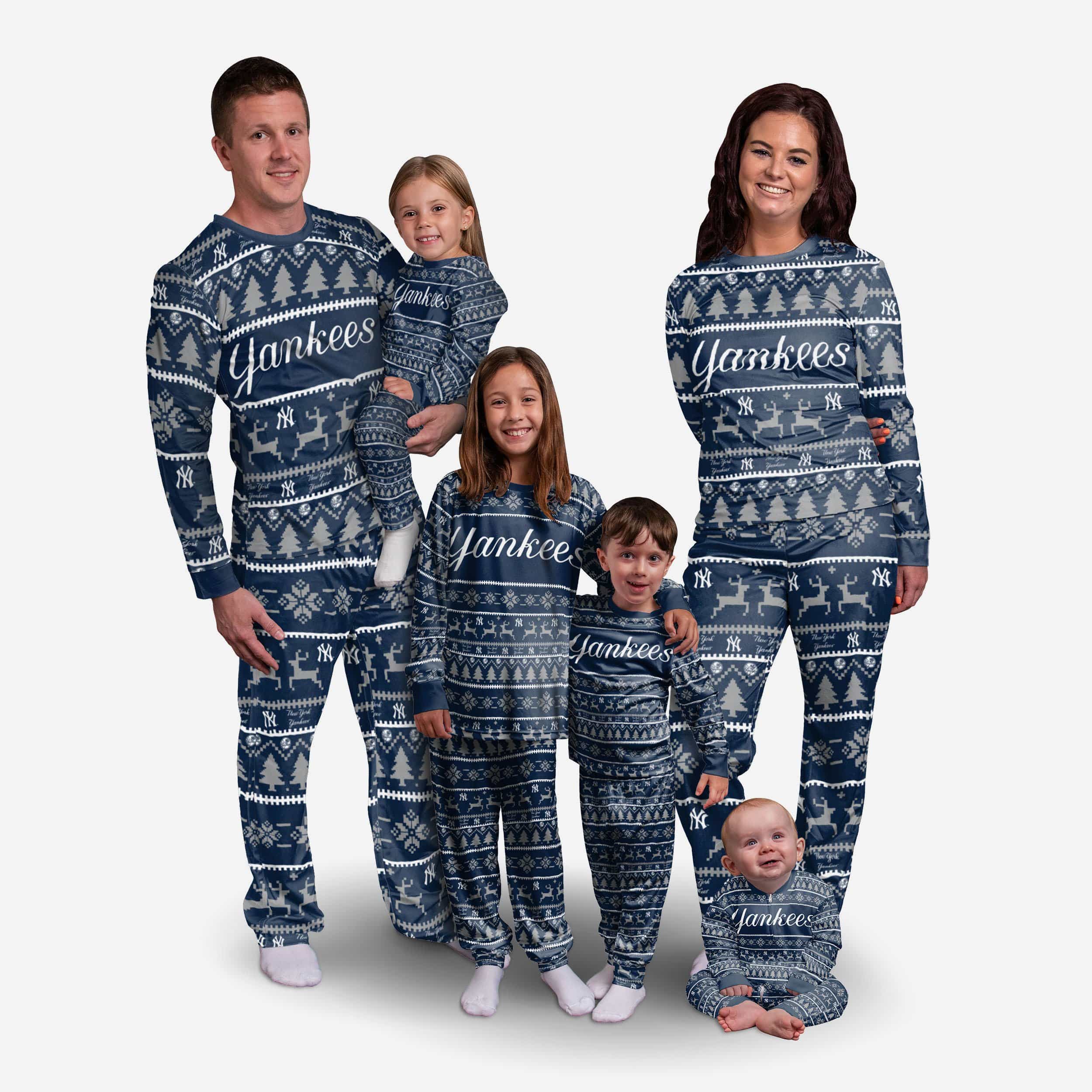 New York Yankees Family Holiday Pajamas 2 New York Yankees Family Holiday Pajamas
