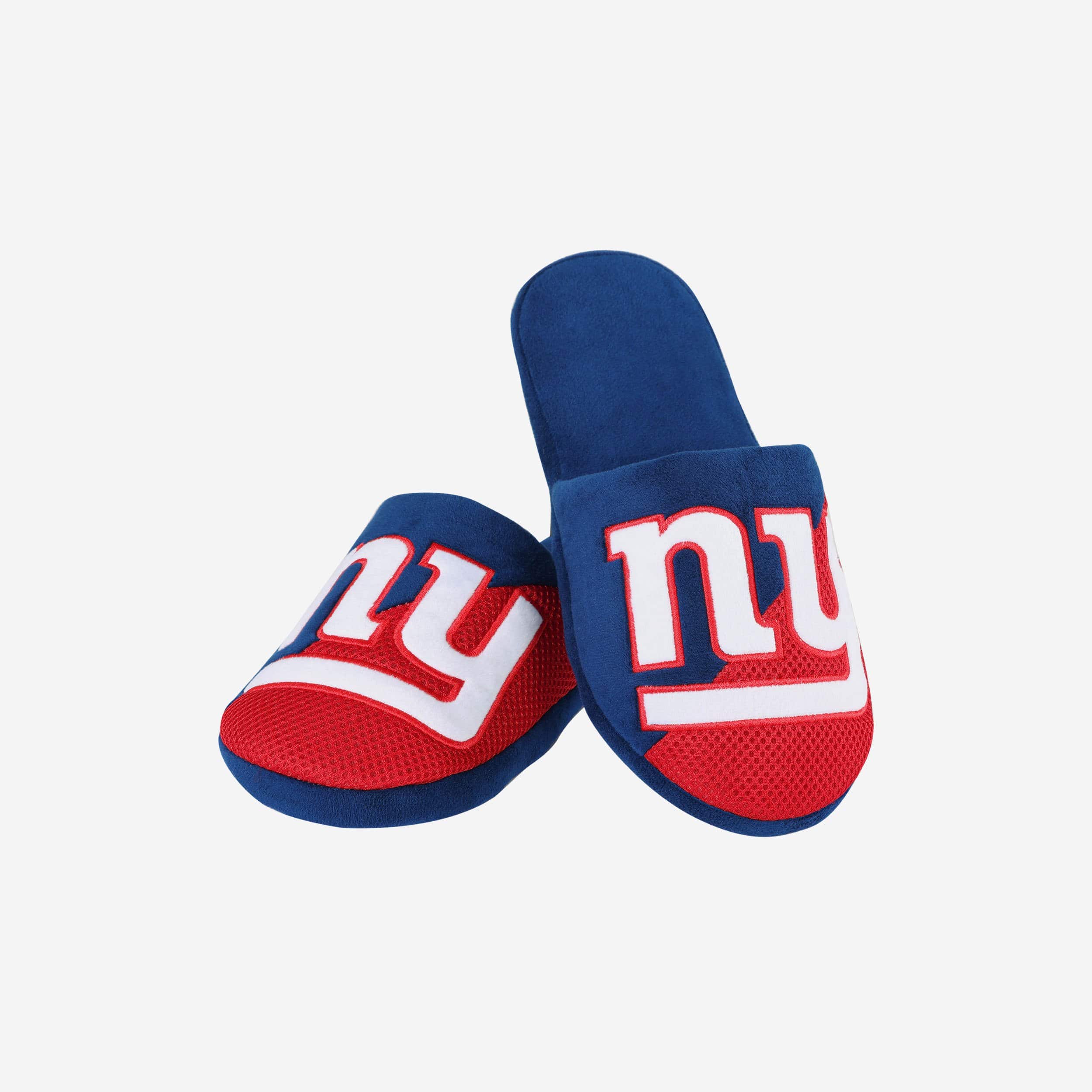 New York Giants Youth Team Logo Staycation Slipper 3 New York Giants Youth Team Logo Staycation Slipper