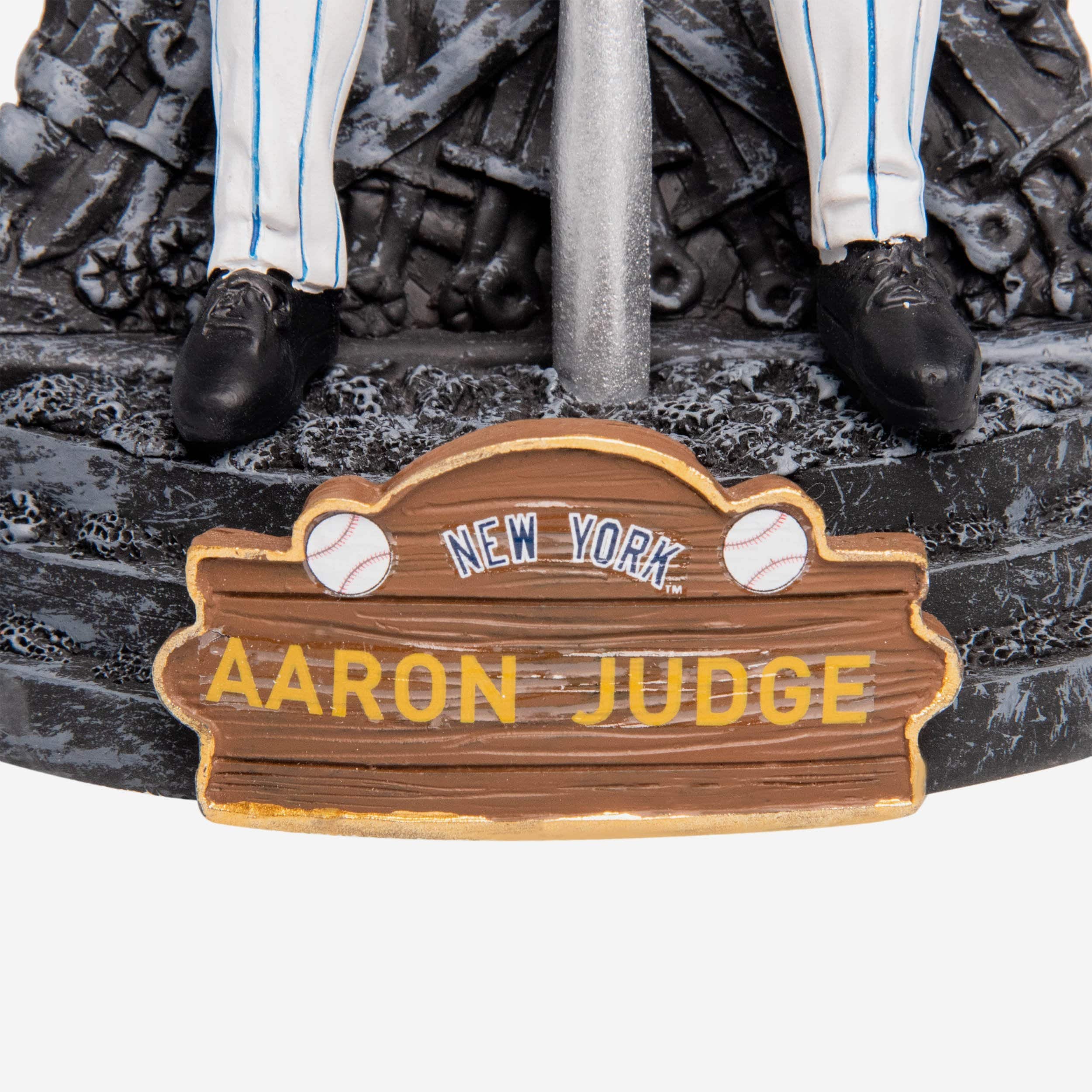 Game of Thrones™ New York Yankees Aaron Judge Iron Throne Bobblehead 6 Game of Thrones™ New York Yankees Aaron Judge Iron Throne Bobblehead