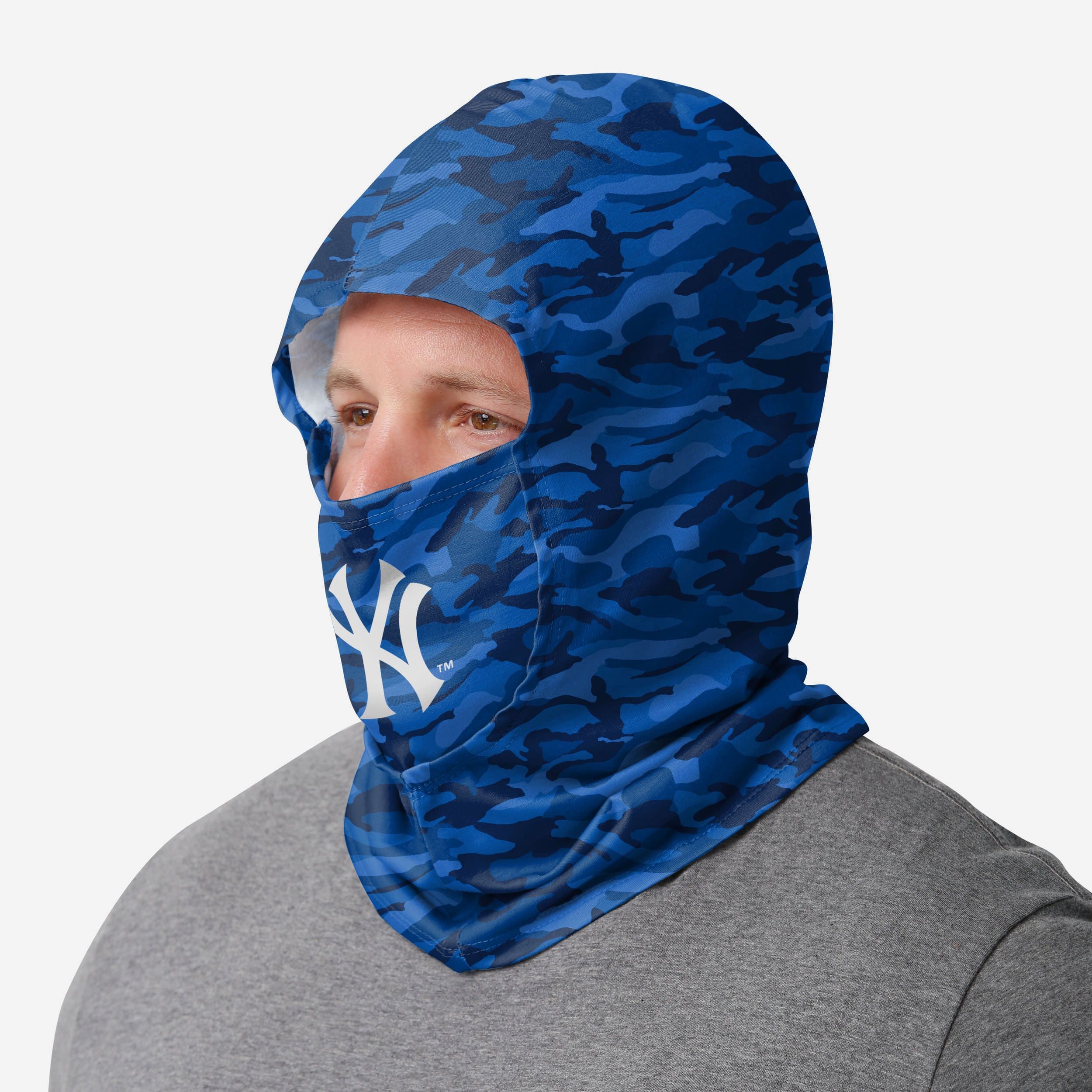 New York Yankees Camo Lightweight Hooded Gaiter 2 New York Yankees Camo Lightweight Hooded Gaiter