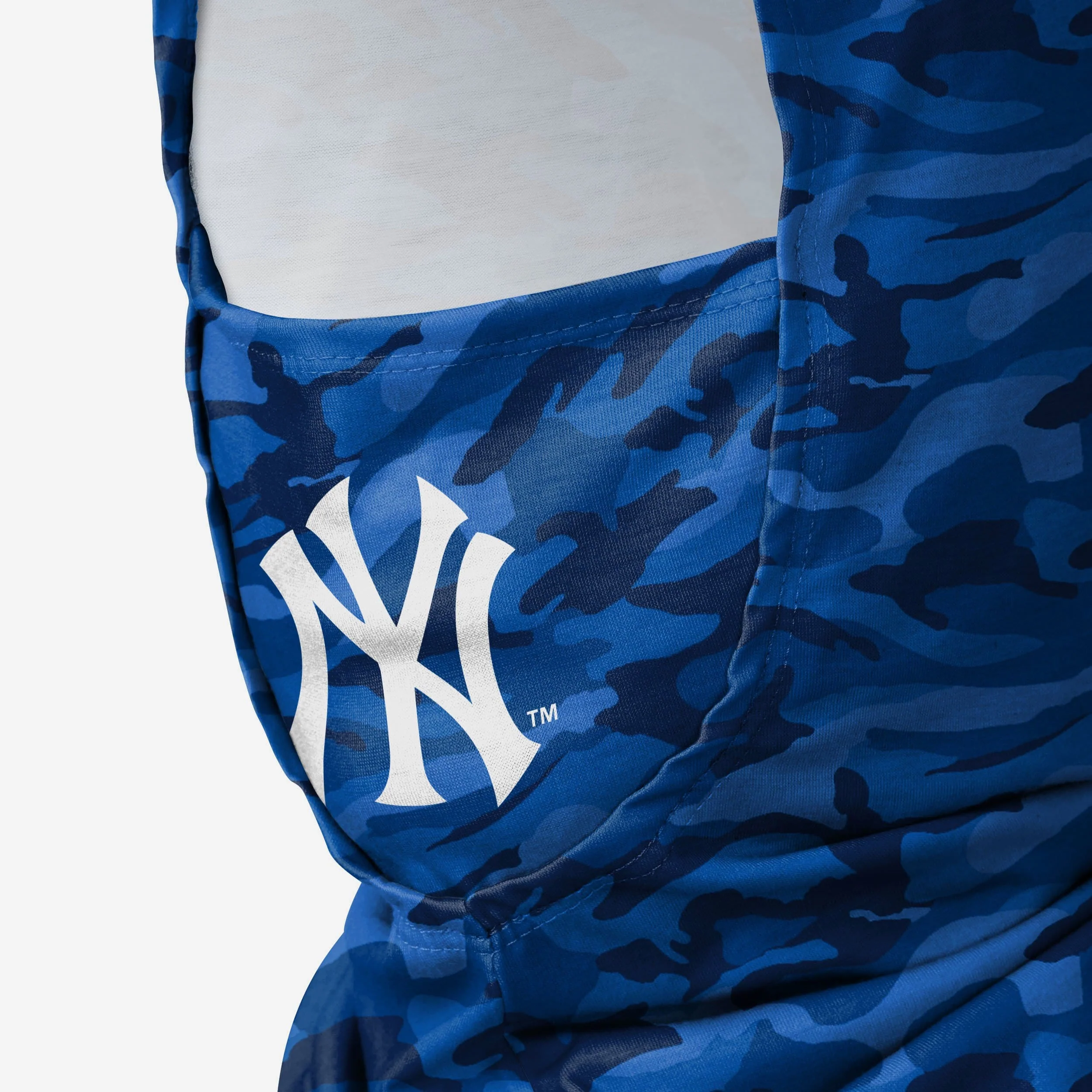 New York Yankees Camo Lightweight Hooded Gaiter 3 New York Yankees Camo Lightweight Hooded Gaiter