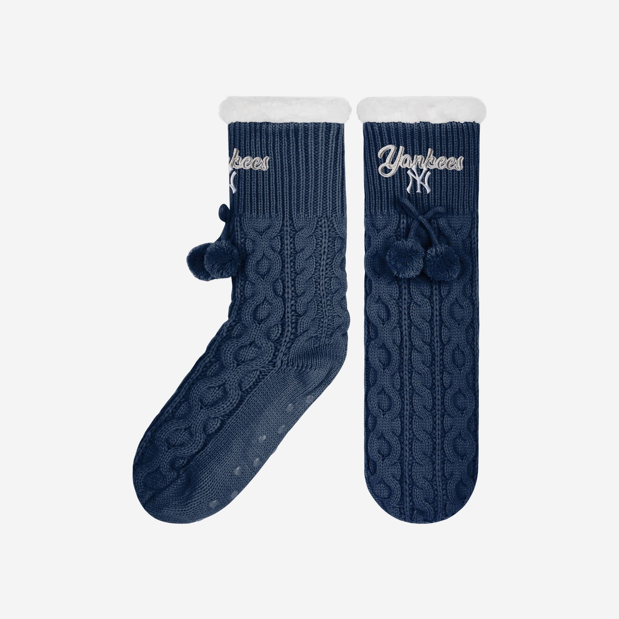 New York Yankees Womens Cable Knit Footy Slipper Socks