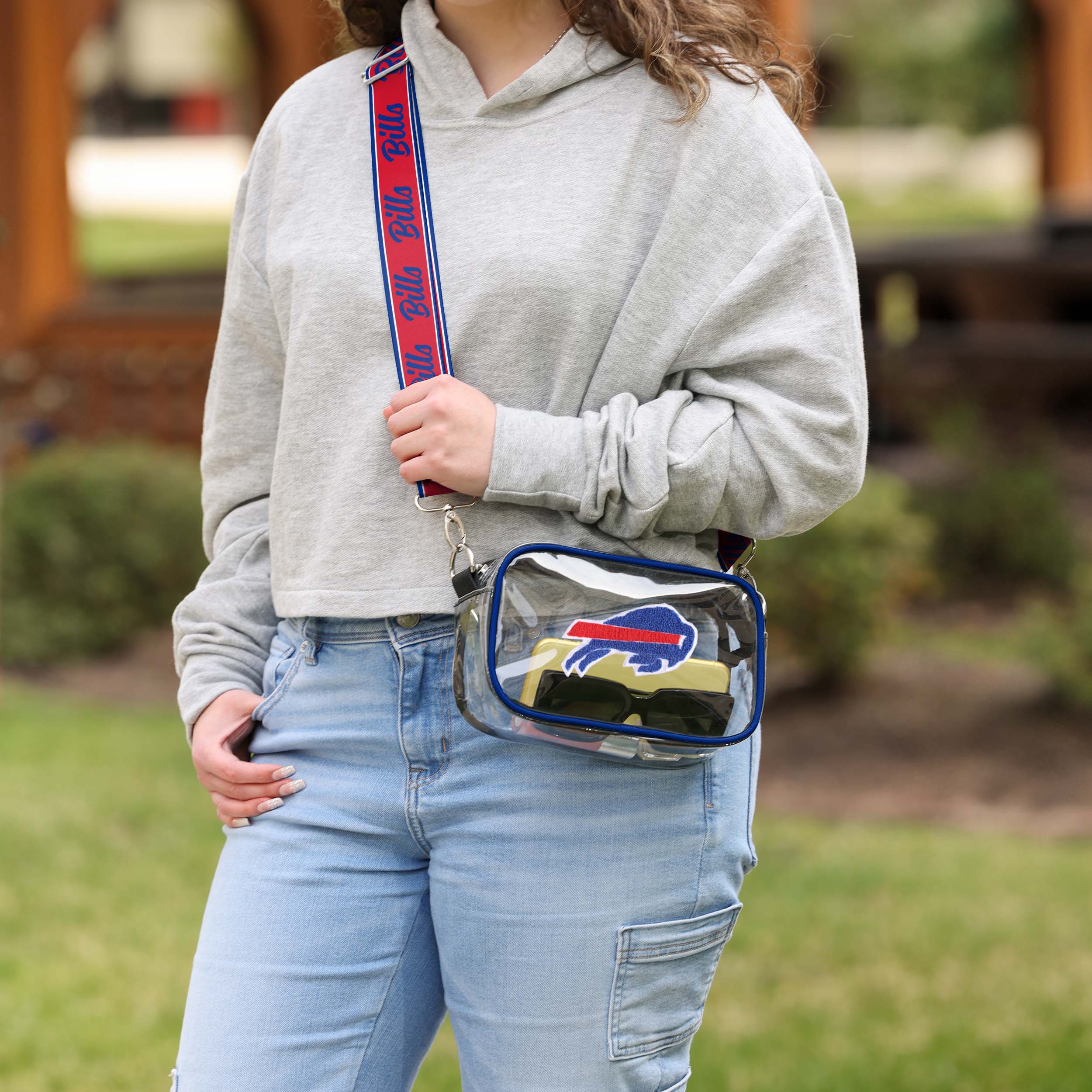 Buffalo Bills Chenille Logo Clear Crossbody Bag 3 Buffalo Bills Chenille Logo Clear Crossbody Bag