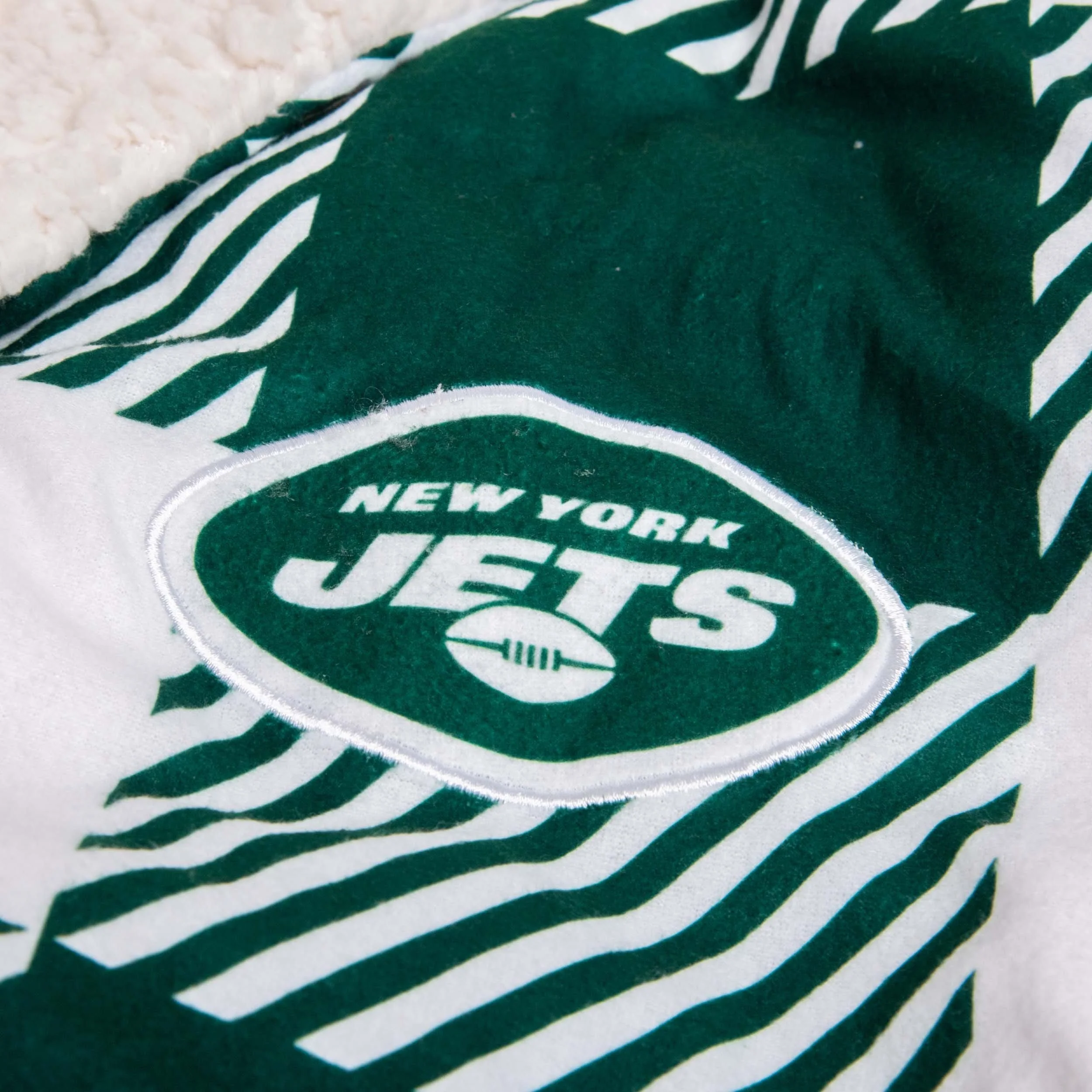 New York Jets Lounge Life Reversible Robe 2 New York Jets Lounge Life Reversible Robe
