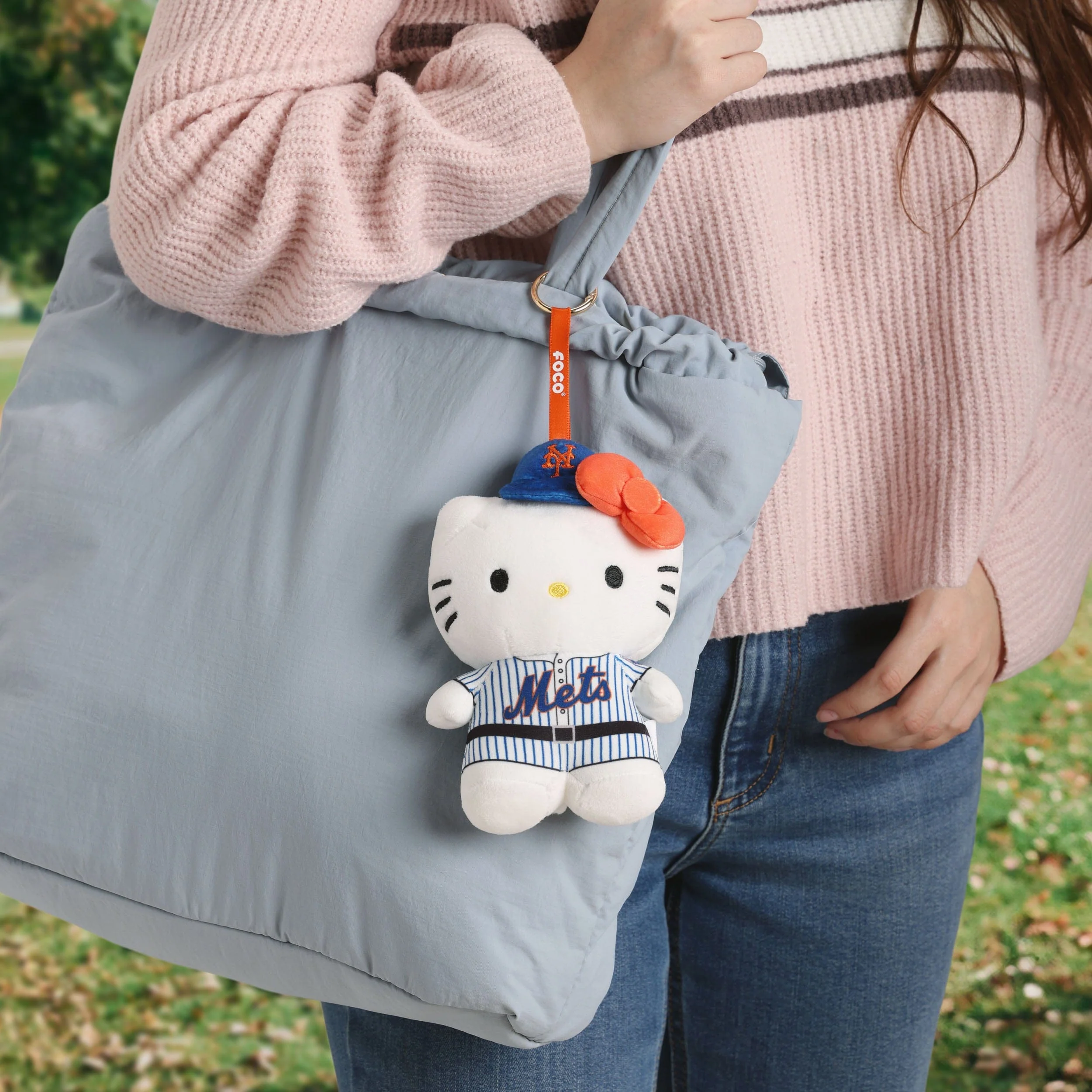 New York Mets Plush Hello Kitty® Bag Charm Keychain 2 New York Mets Plush Hello Kitty® Bag Charm Keychain